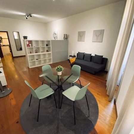 Appartamento Loft Zona Histórica Clérigos Oporto Esterno foto