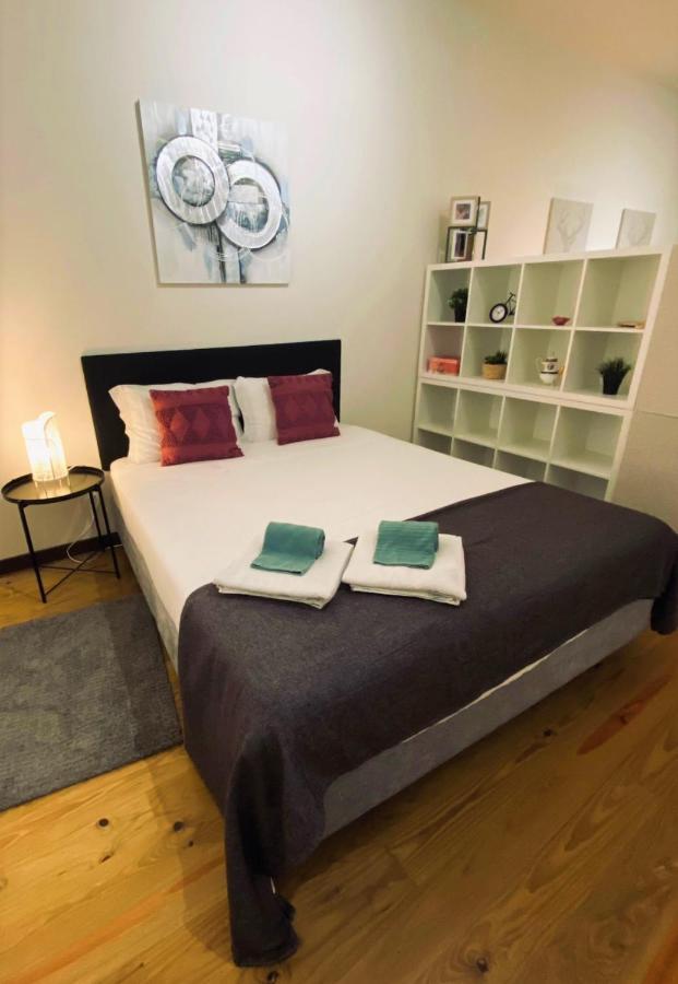 Appartamento Loft Zona Histórica Clérigos Oporto Esterno foto