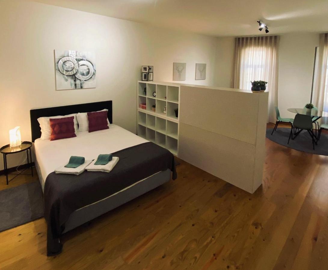 Appartamento Loft Zona Histórica Clérigos Oporto Esterno foto
